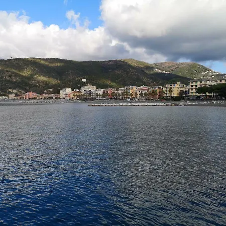 Appartamento Raggio Di Sole Sestri Levante